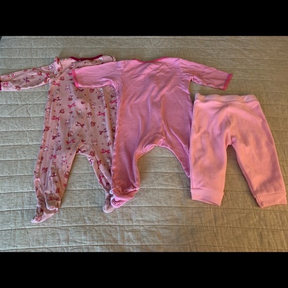 SOLD Pajama lot 6 month - Picture 2 of 11